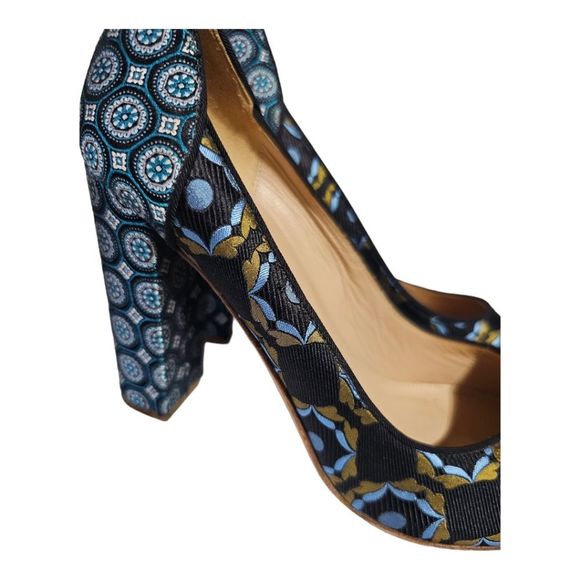 SOLD!!! CREW COLLECTION "Etta" Silk & Leather Block Heel Pumps - Size 8 - Picture 6 of 8